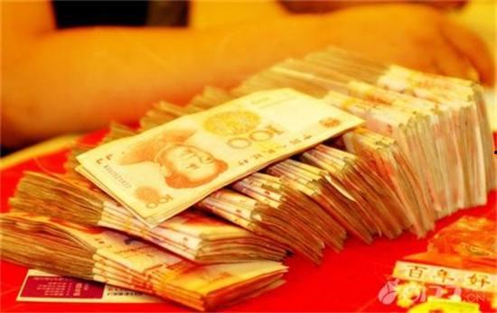 彩礼加了8万8,彩礼加码8万8，见证爱情新篇章