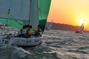 一个叫小小船的男孩,逐梦航程，少年航海者的成长之旅